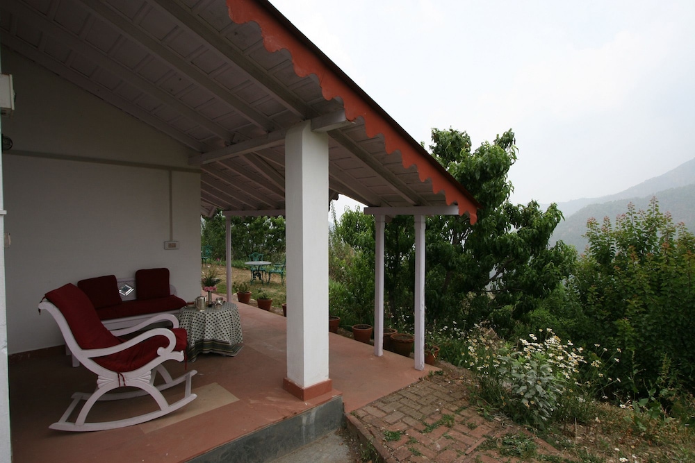 Neemrana Ramgarh Bungalows