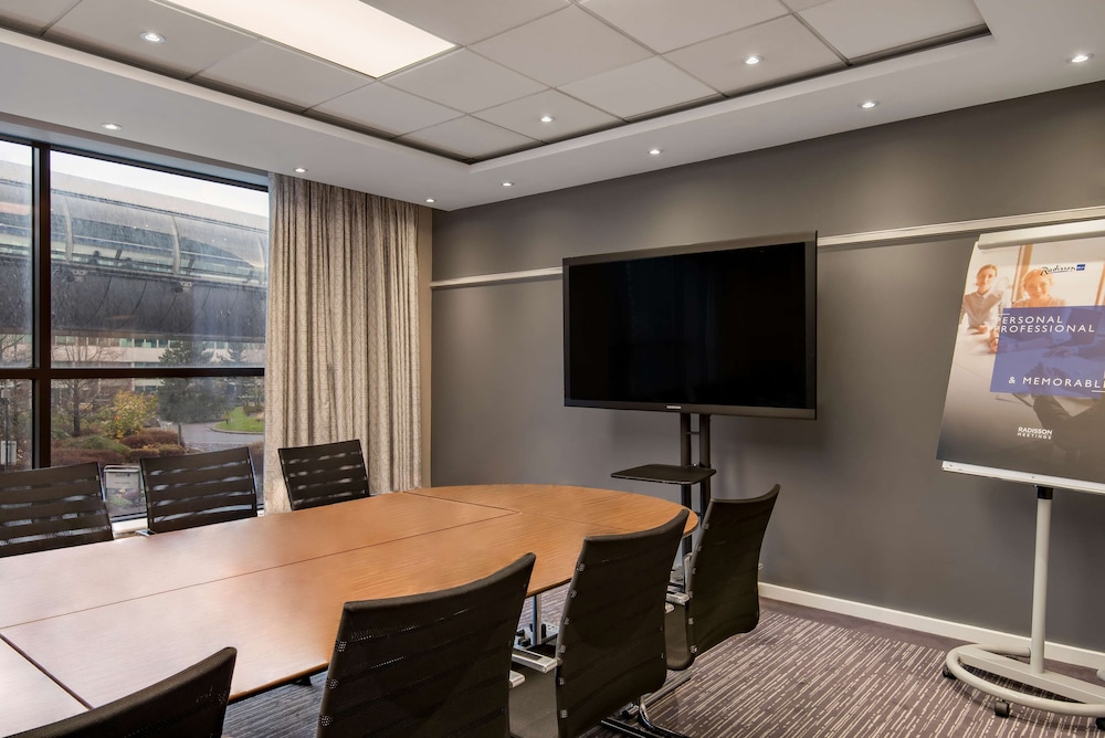 Radisson Blu Manchester Airport