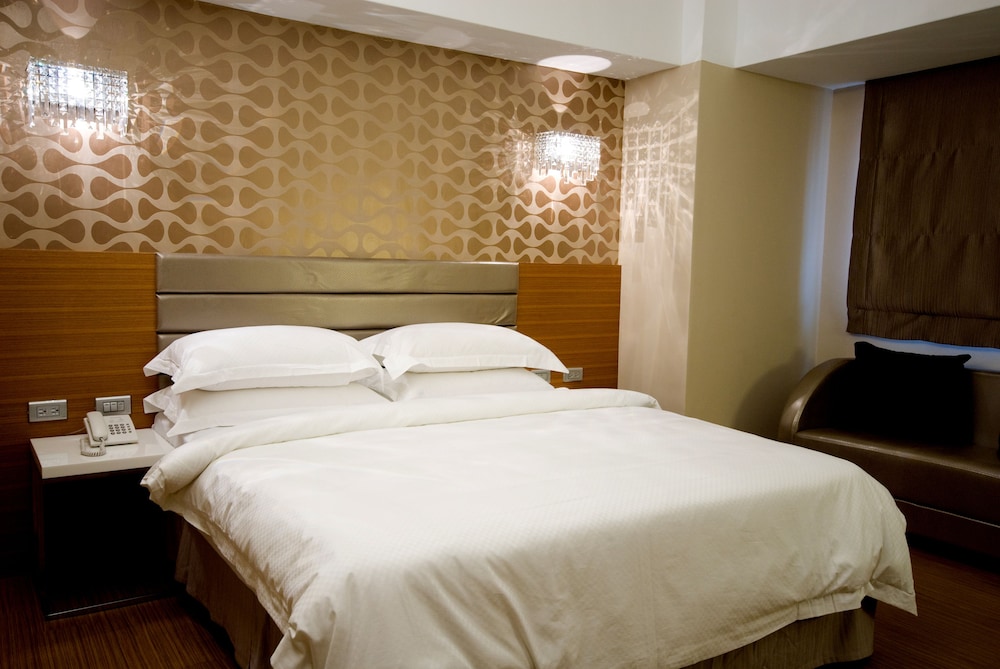 The Riverside Hotel Esthetics