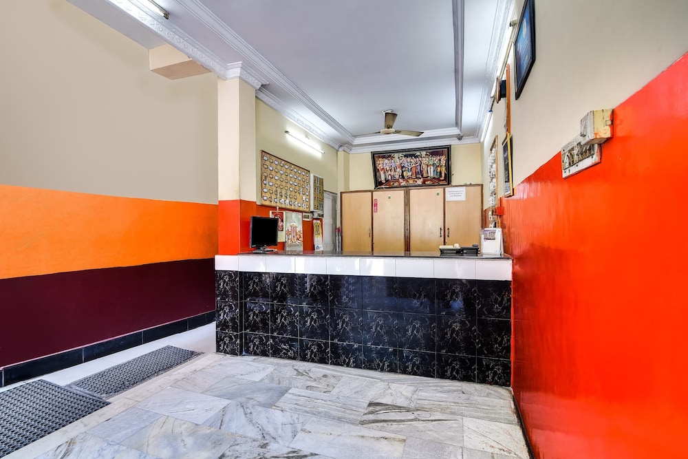 SPOT ON 36583 Hotel Srinivasa Residency