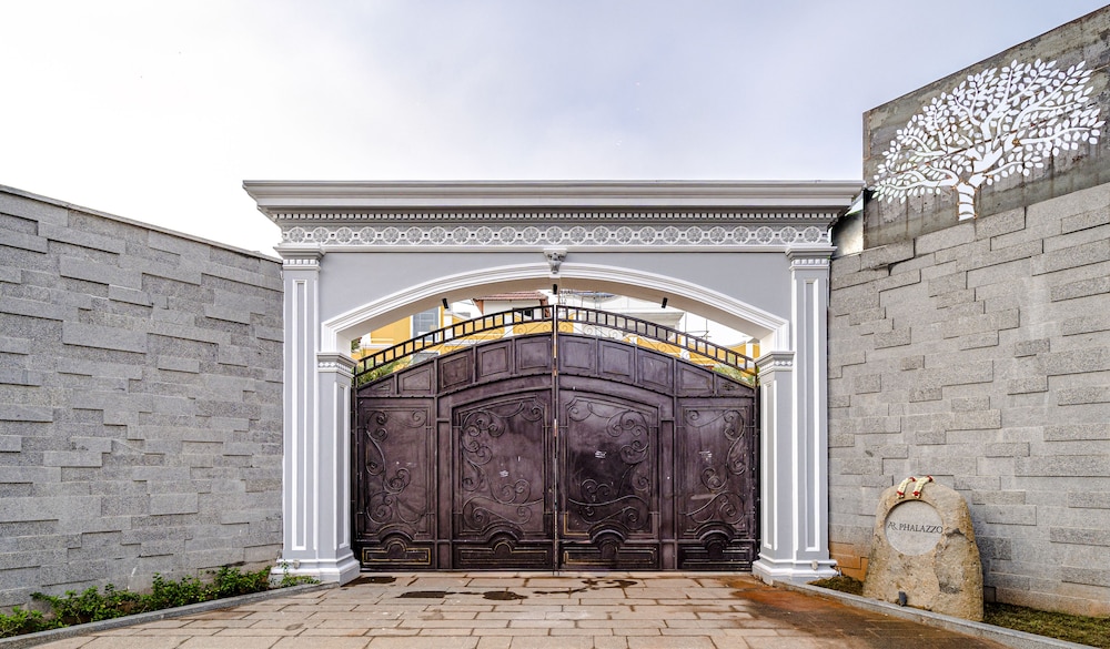 AR PALAZZO RESORT AND BANQUETS