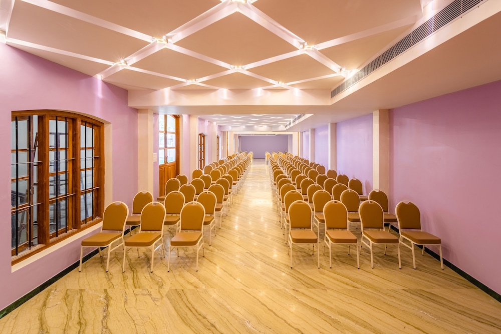 AR PALAZZO RESORT AND BANQUETS