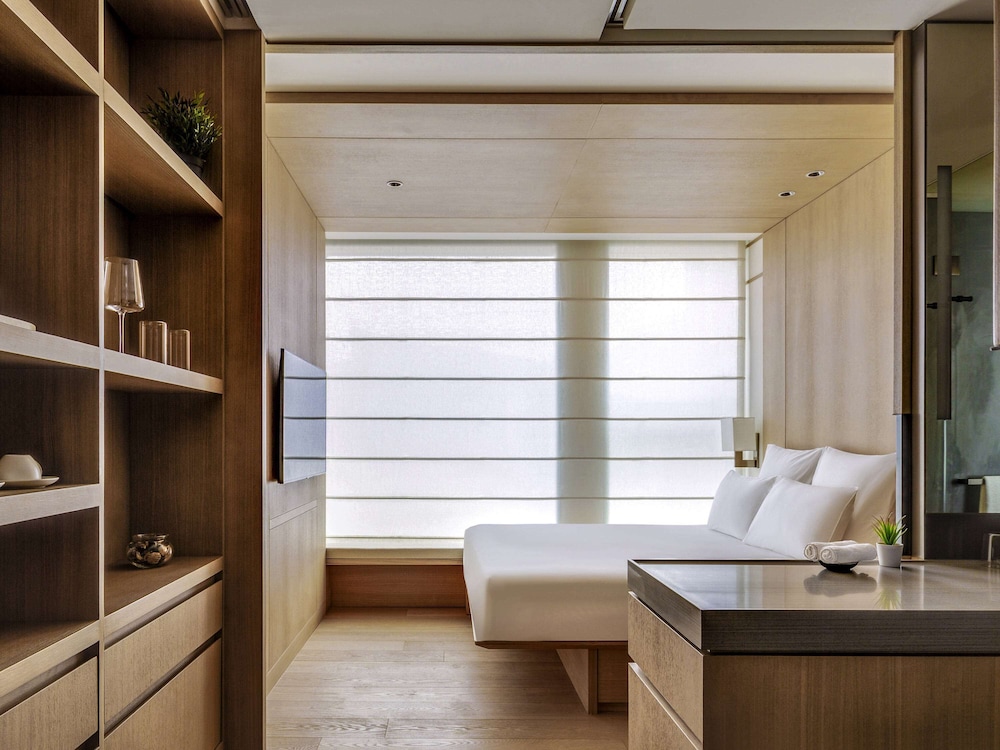 AKI Hotel Hong Kong - MGallery Collection