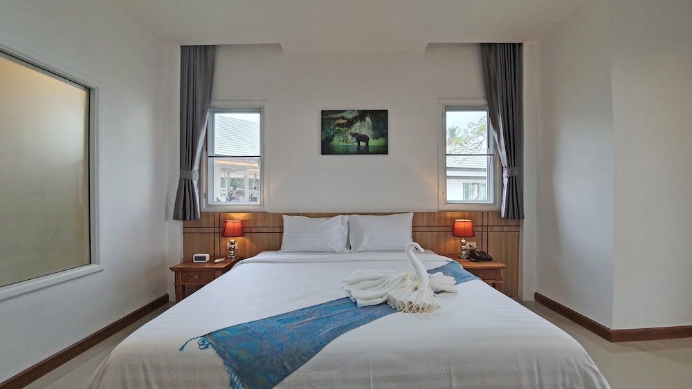 Kohjum Sea Beach Resort
