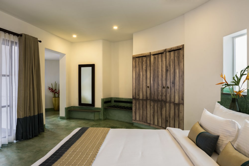 Xandari Pearl Beach Resort