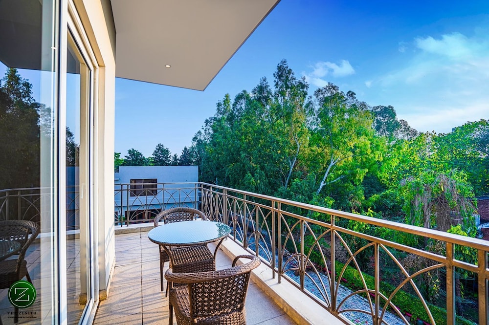 The Zenith - A Boutique Hotel By Hot Millions