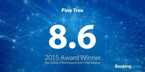 Pine Tree Lodge
