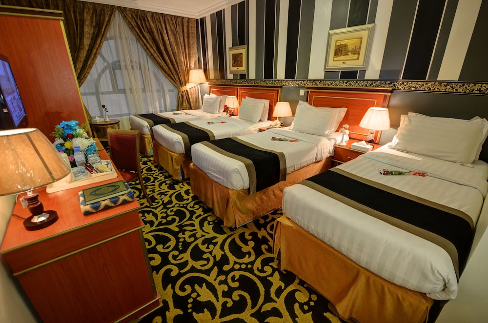 Zowar International Hotel