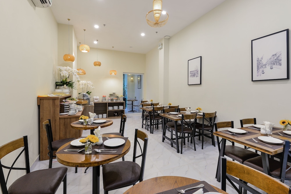 Akoya Saigon Central Hotel