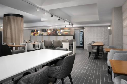 SpringHill Suites by Marriott New York Manhattan Times Square