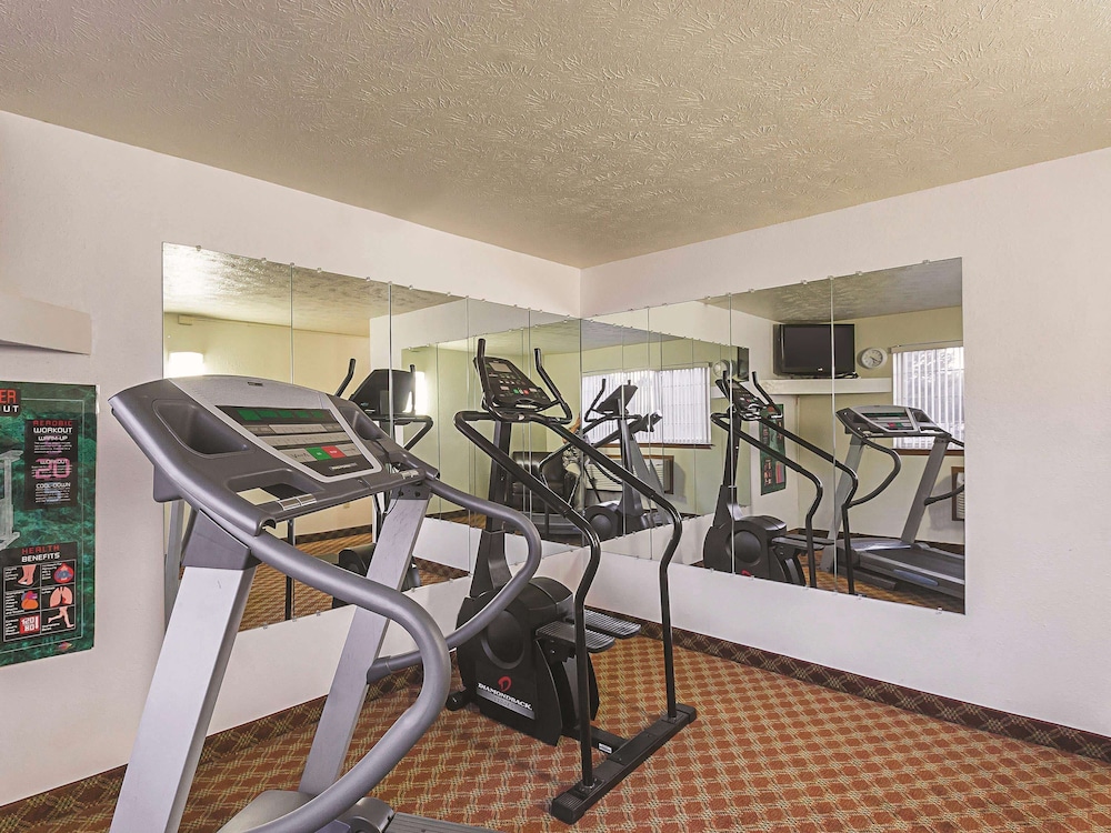 La Quinta Inn & Suites by Wyndham Woodburn