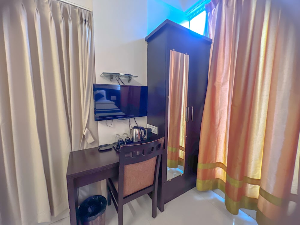 FabHotel Willow Tree - Nr.Jakkur aerodrome road
