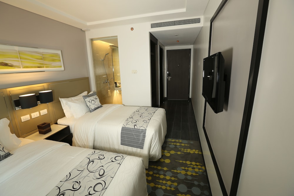 Belmont Hotel Manila near NAIA Terminal 3 MNL