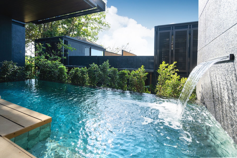 Akra Collection Layan Hideaway Villas