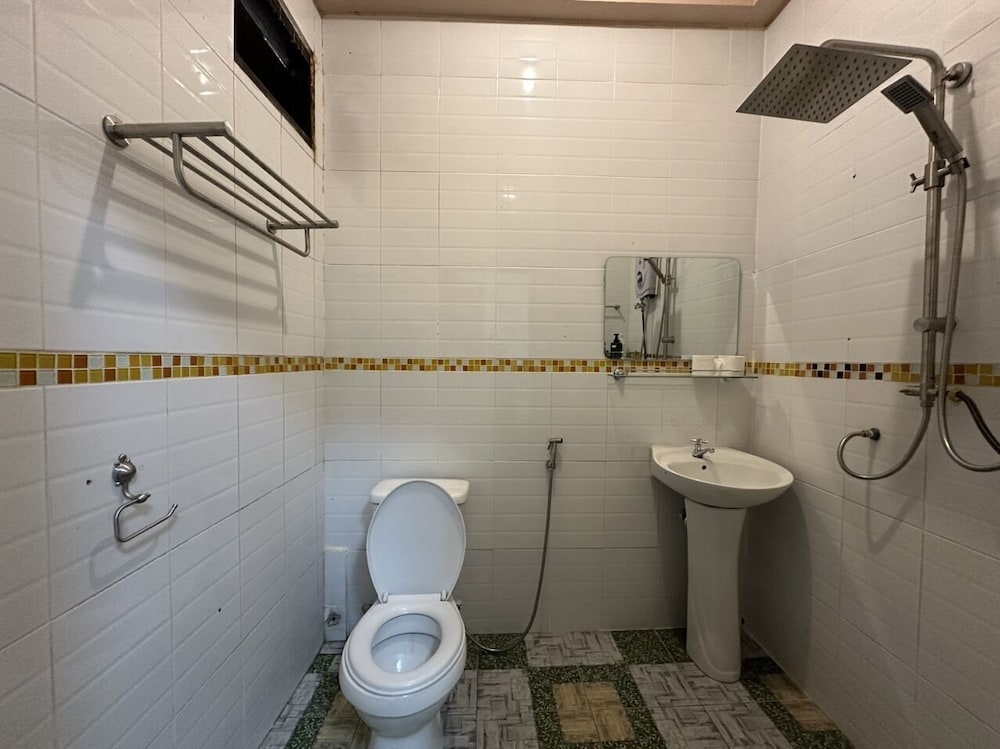 Champa Inn Hotel