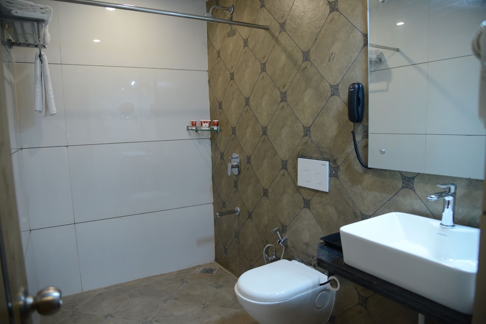 Lords Inn Jamnagar , Motikhavdi