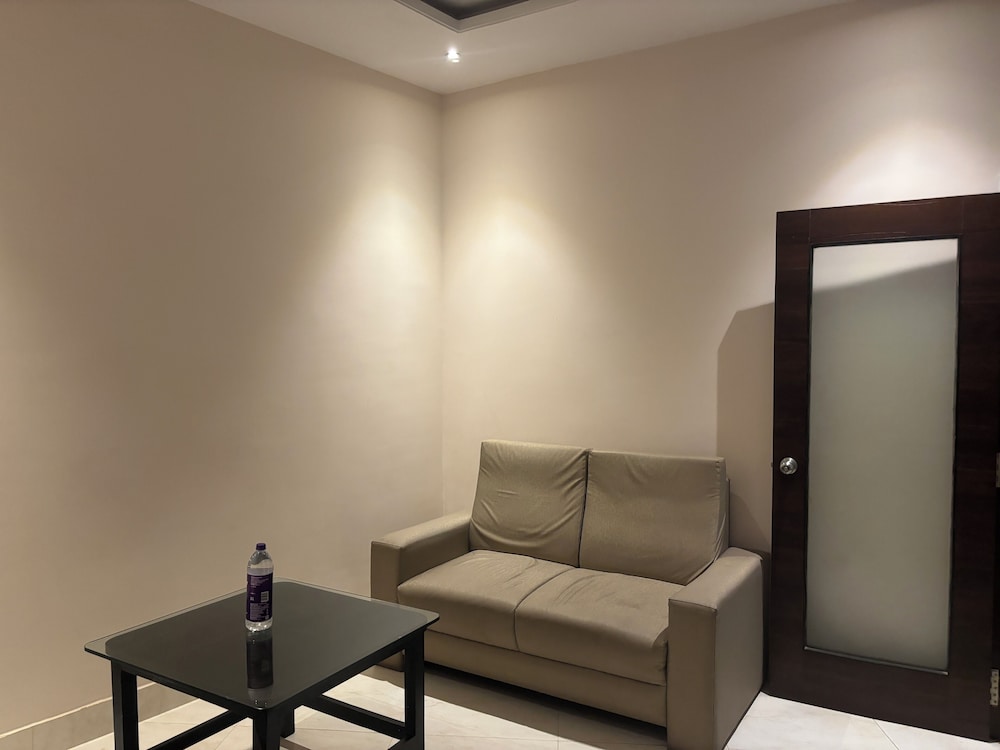 Hotel Akanksha