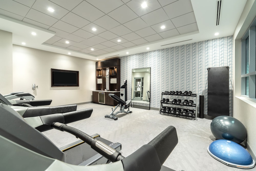 Holiday Inn Boston Logan Airport - Chelsea by IHG
