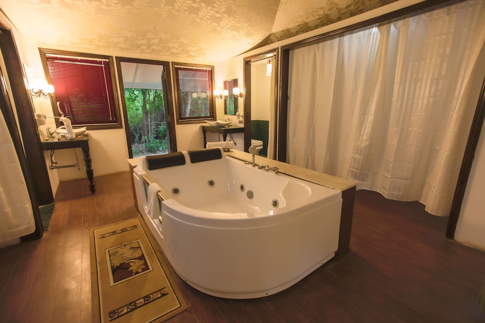 Tuli Veer Bagh Resort & Spa - Bandra Resort