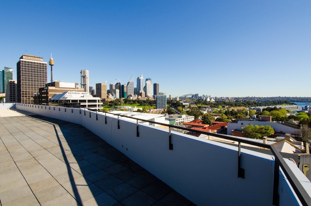 Sydney East Luxury Apartment