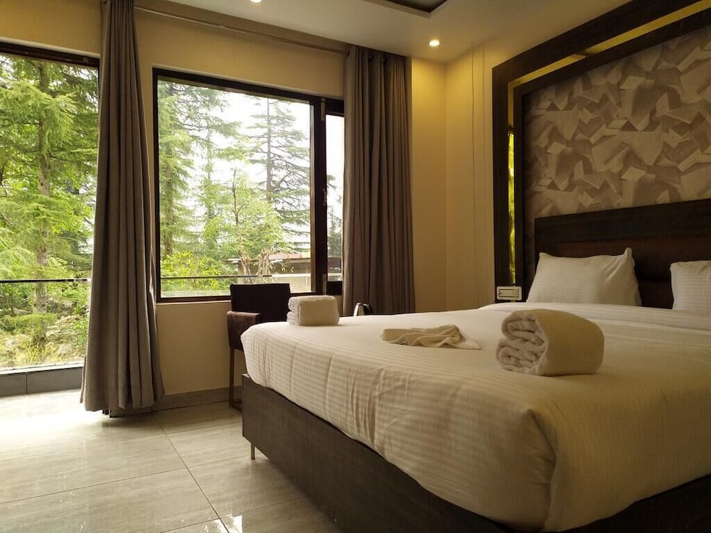 Golden Rock AM Hotel Kollection