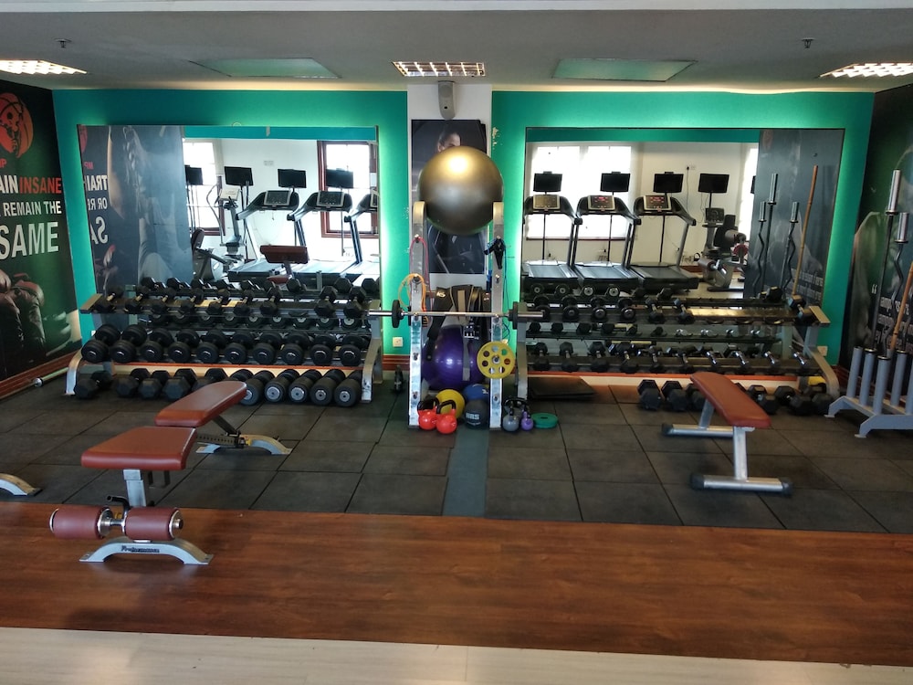 DLF Club 3