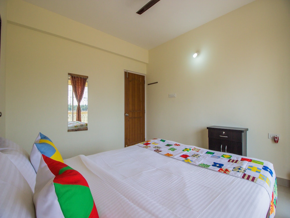 OYO 11589 Home Spacious 2BHK Varca Beach