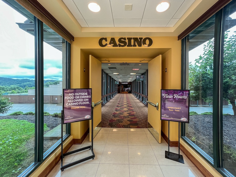 Mardi Gras Casino & Resort