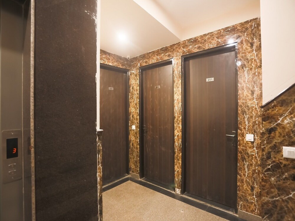 Hotel Silver Stay