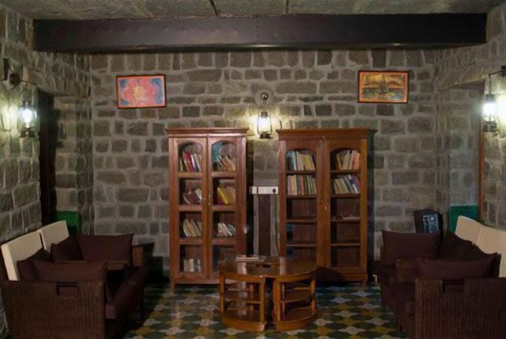 Halez Sparsa Thiruvannamalai