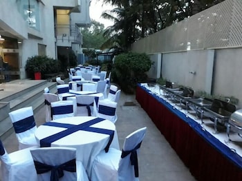 BloomSuites I Electronic City
