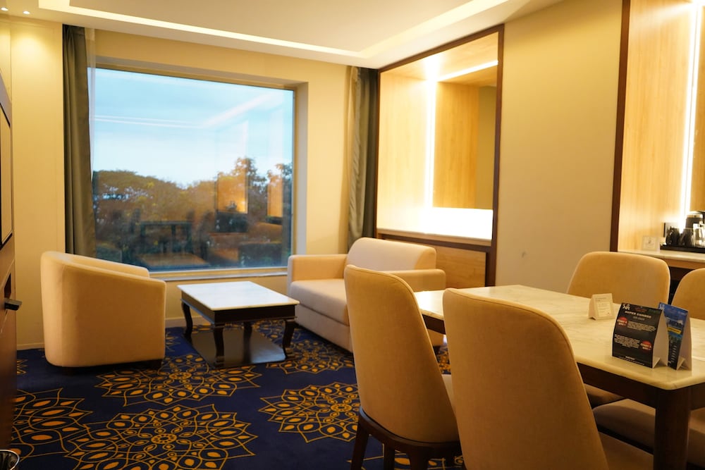 Hotel The Sea View, Mangalore