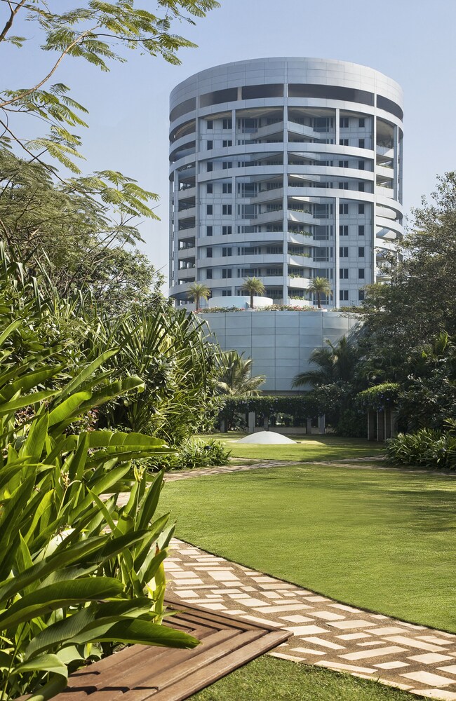 Taj Wellington Mews Mumbai
