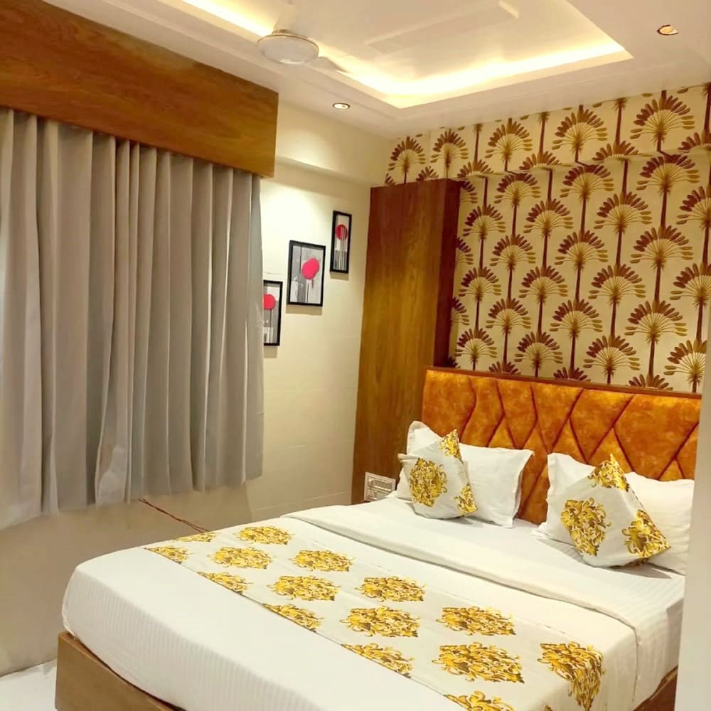 Hotel Pride Villa