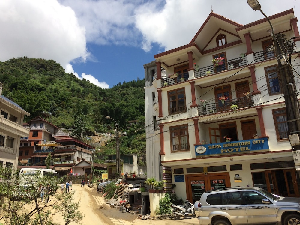 Sapa Mountain City Hotel