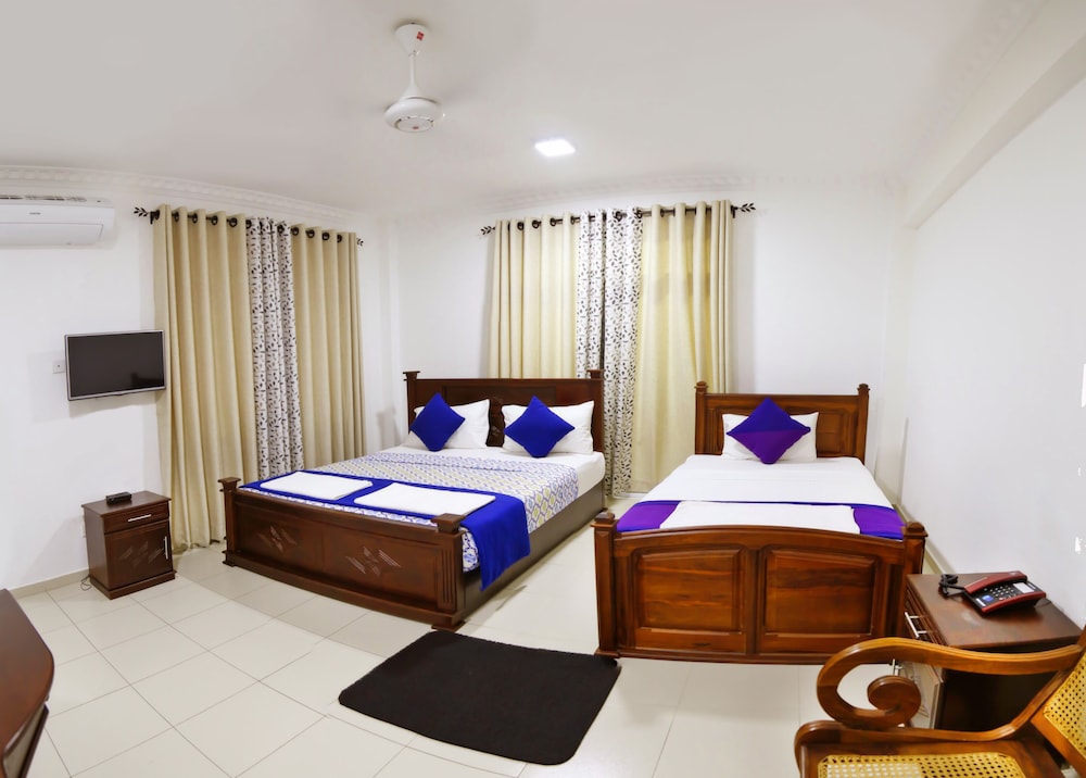 Ronaka Airport Transit Hotel