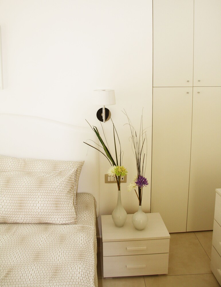 Angelina Residence