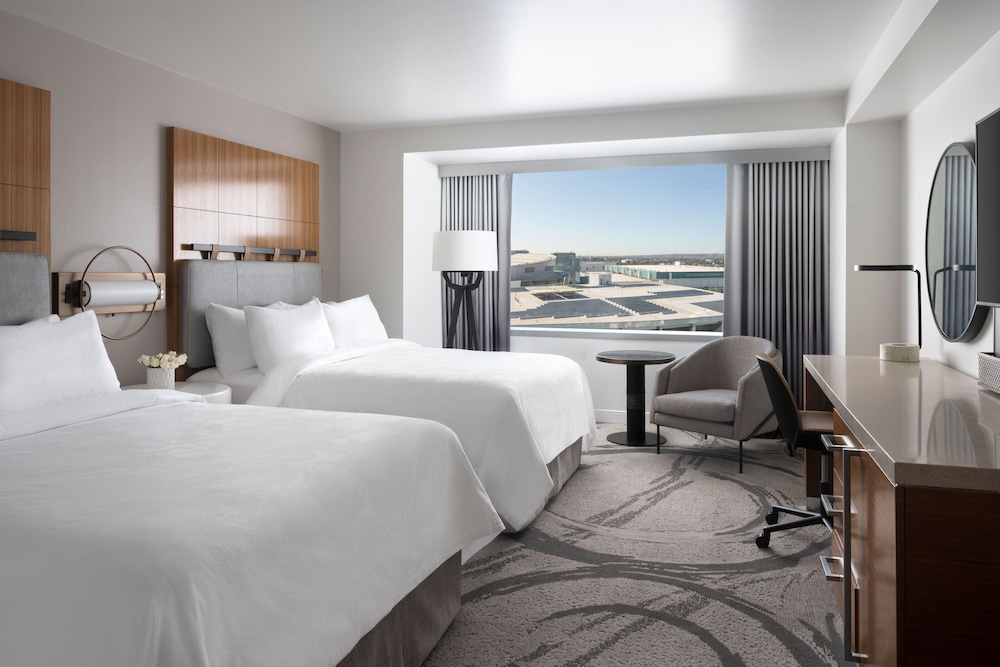 JW Marriott Los Angeles L.A. LIVE