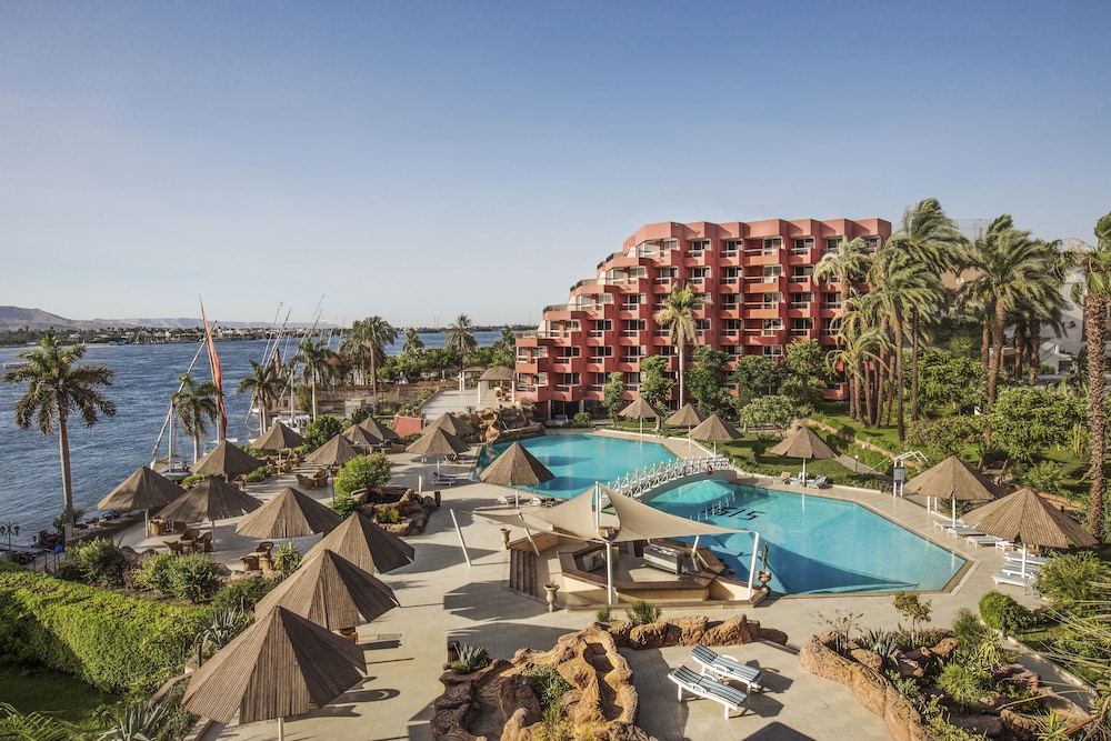 Pyramisa Luxor Hotel and Suites
