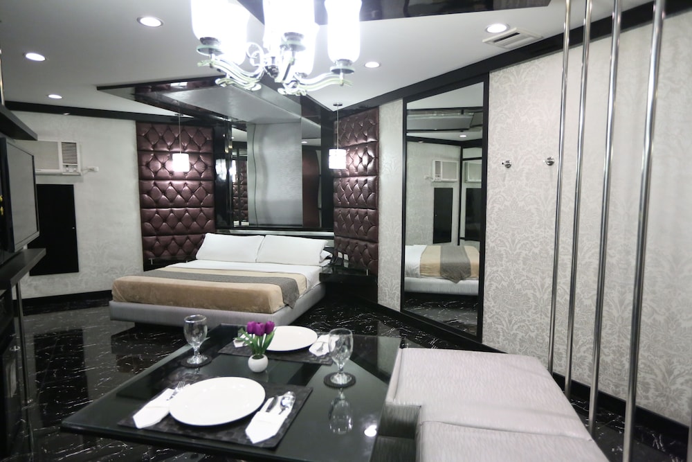 Victoria Court North EDSA - Caloocan
