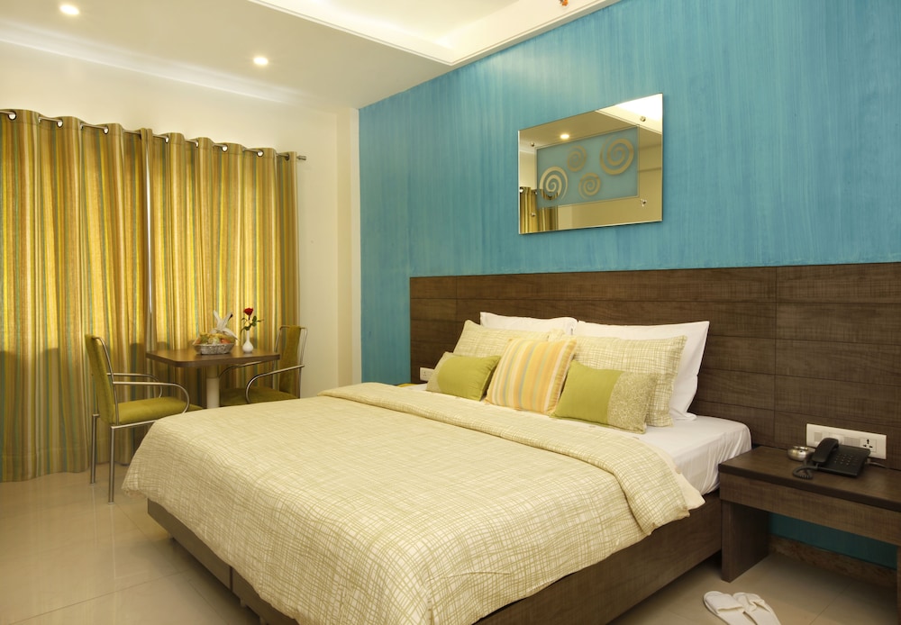 Bizz Tamanna Hotel Hinjawadi, Pune
