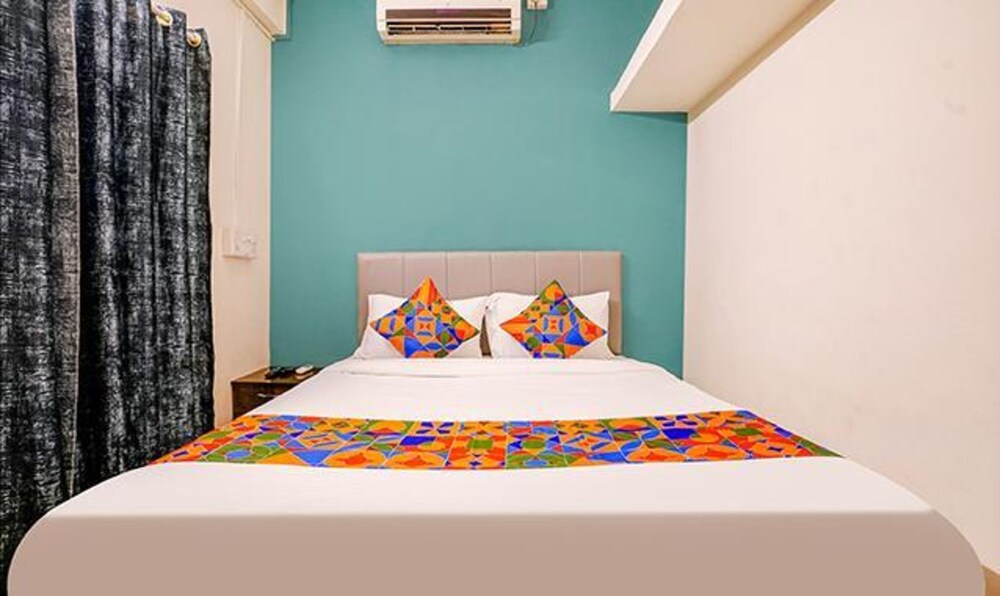FabHotel GLH Stay