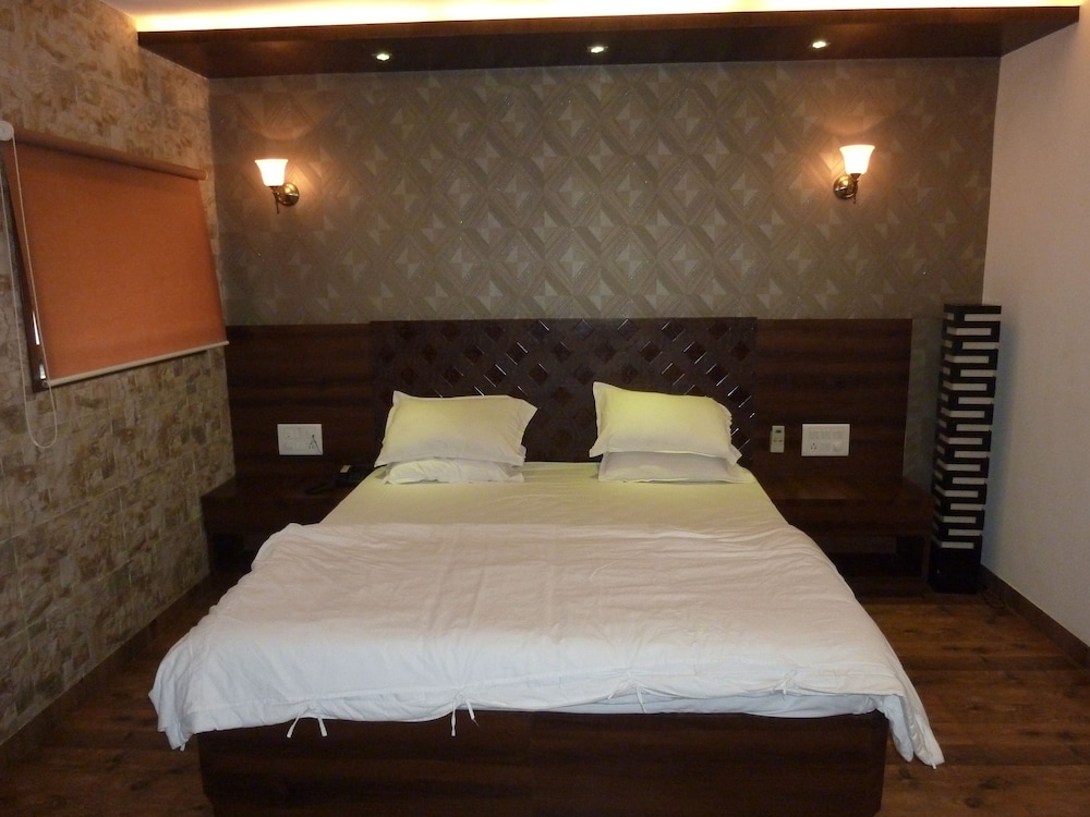 Hotel Regal Palace