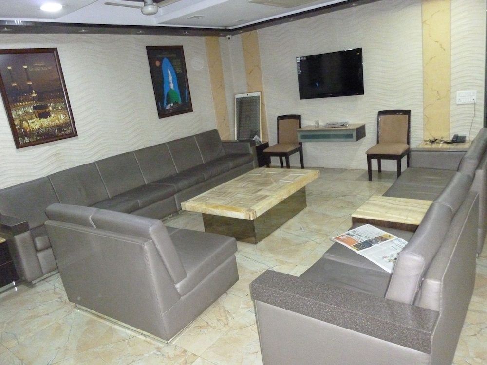Hotel Regal Palace