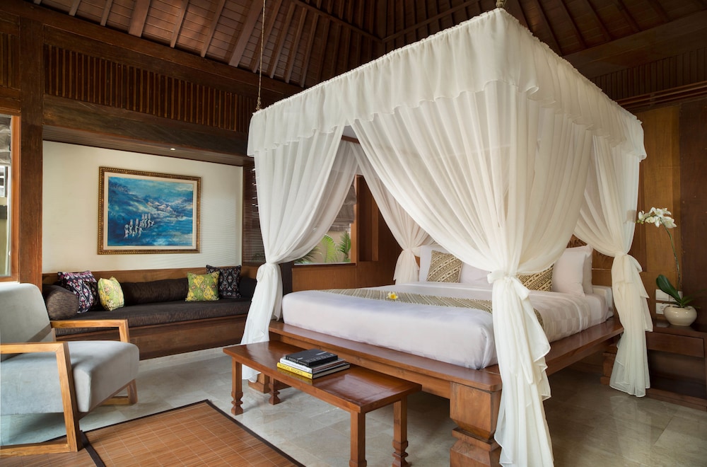Ubud Village Hotel