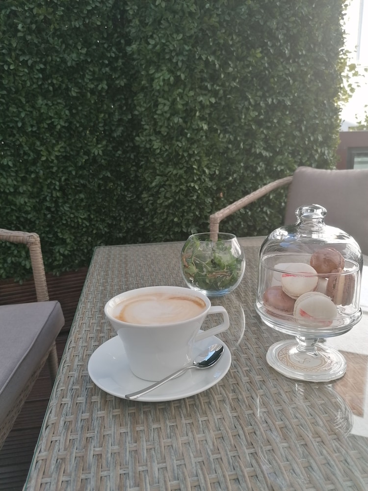 Le Premier Boutique Hotel