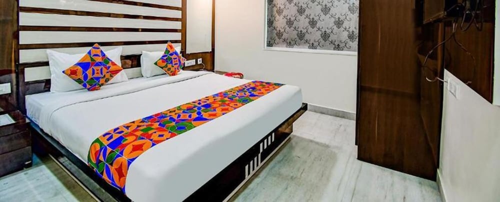 FabHotel Royal Palm