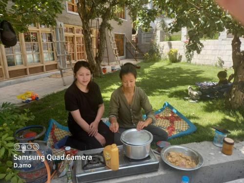 Leh stumpa guest house
