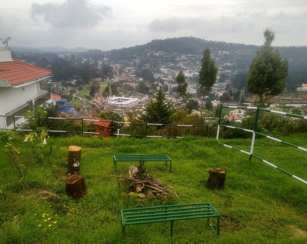 Berry Hills Resort