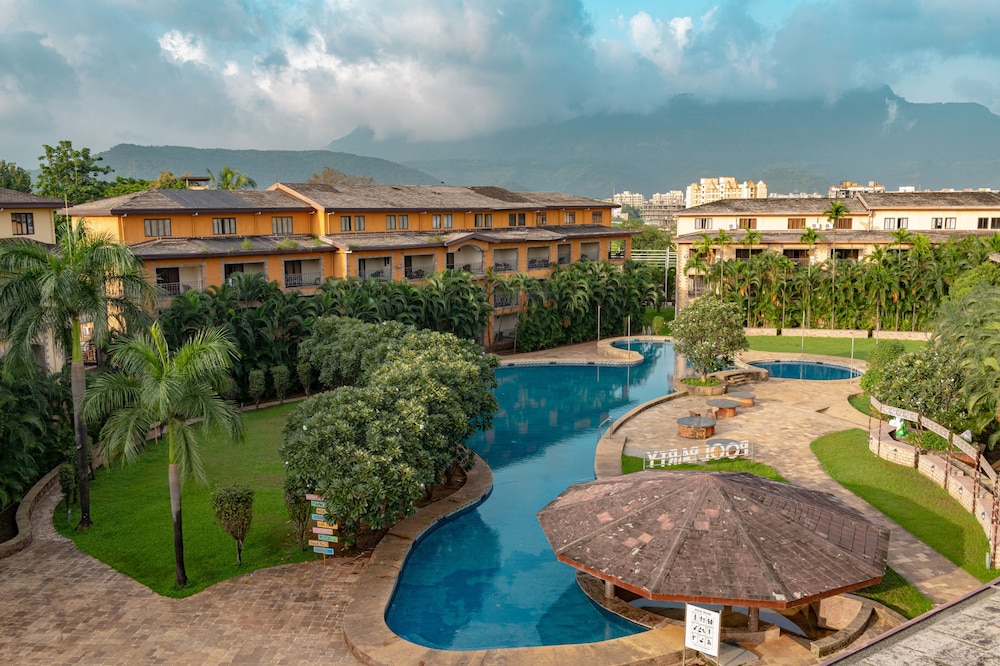 Discover Resorts